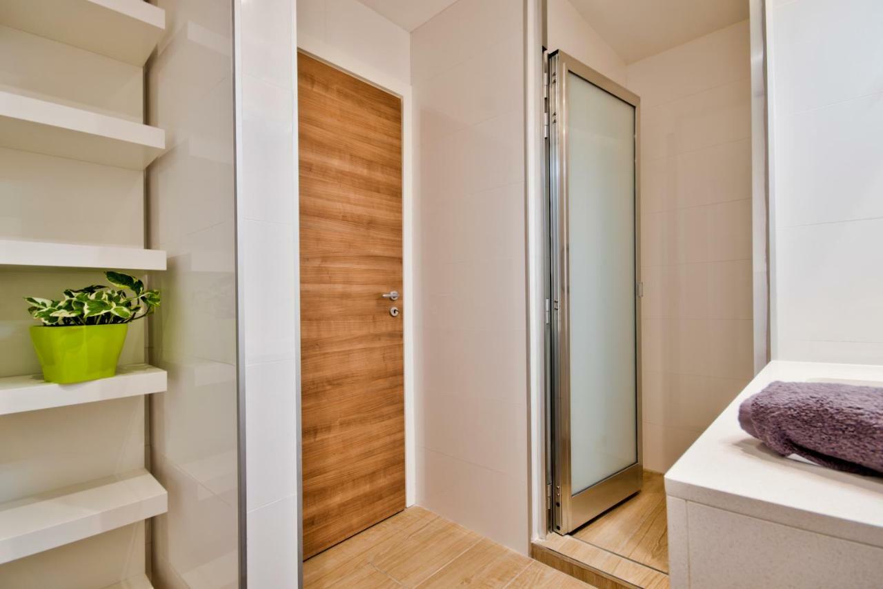 Spinola Park - The One Bedroom Loft San Ġiljan Buitenkant foto