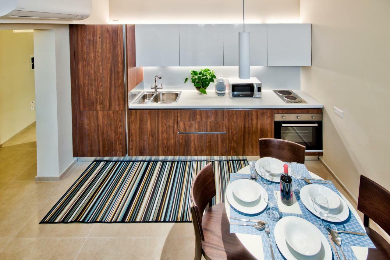 Spinola Park - The One Bedroom Loft San Ġiljan Buitenkant foto