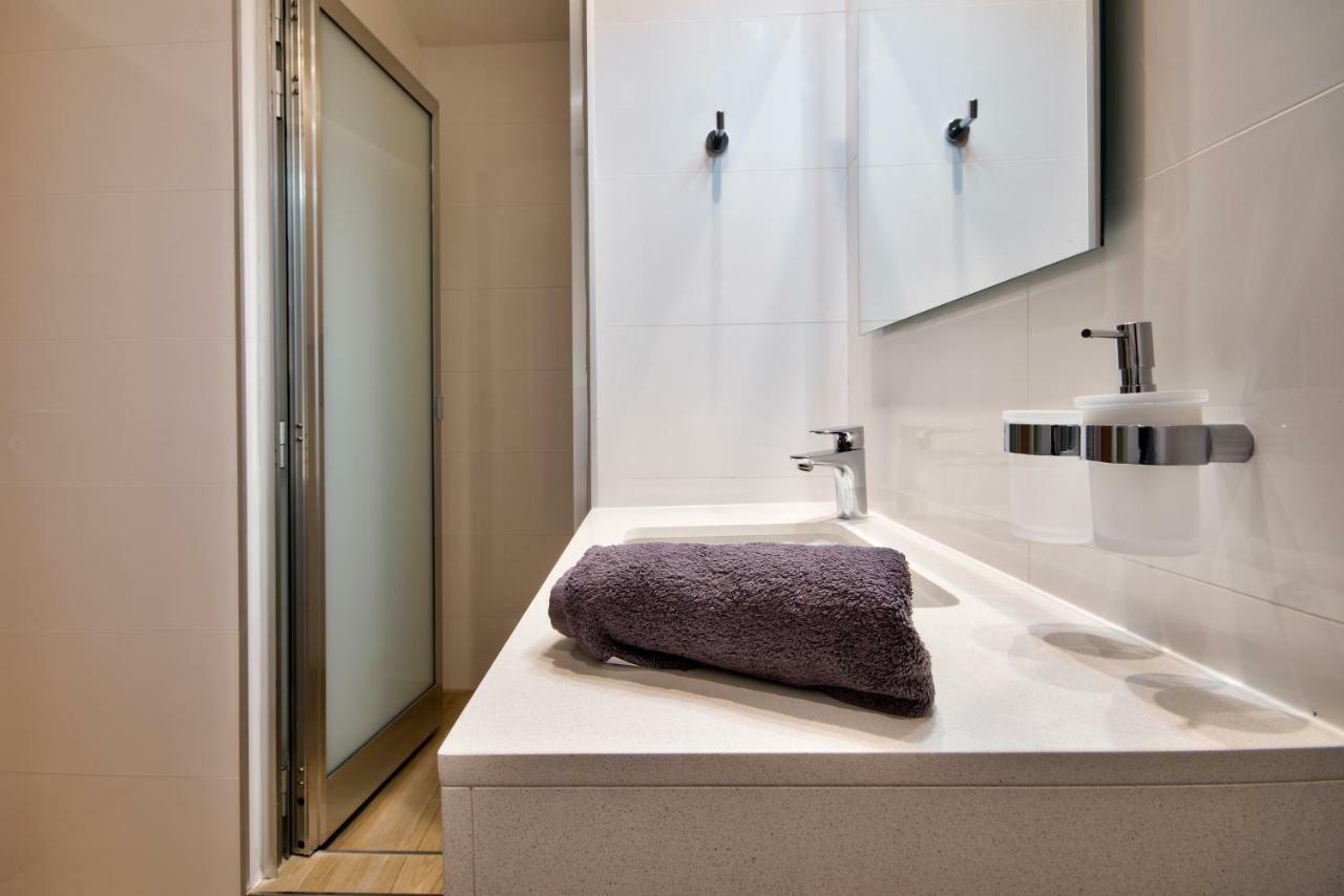Spinola Park - The One Bedroom Loft San Ġiljan Buitenkant foto