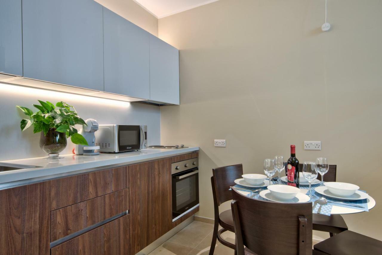 Spinola Park - The One Bedroom Loft San Ġiljan Buitenkant foto